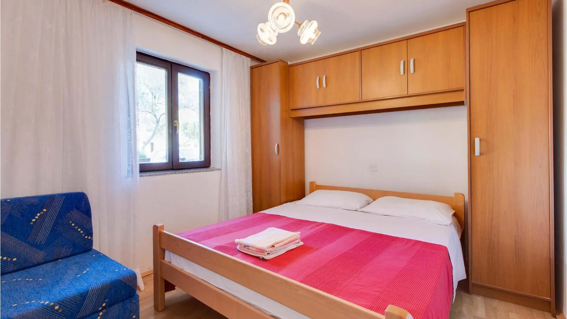 1 Bedroom Nice Apartment In Kornic